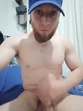 Snapshot of HotRolo chatting on June 9, 8:04 am HotRolo online show from June 9, 8:04 am