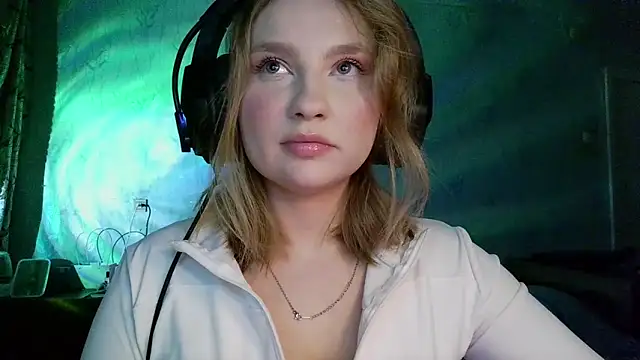 pr In cess  online show from April 29, 9:32 pm