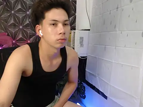 ursweet jade online show from September 19, 1:34 pm