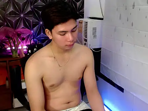 ursweet jade online show from November 10, 10:36 am