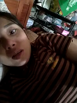 Snapshot of soope-00 chatting on October 21, 7:31 am soope-00 online show from October 21, 7:31 am