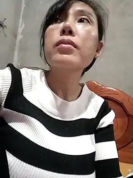 Snapshot of soope-00 chatting on December 14, 11:37 am soope-00 online show from December 14, 11:37 am