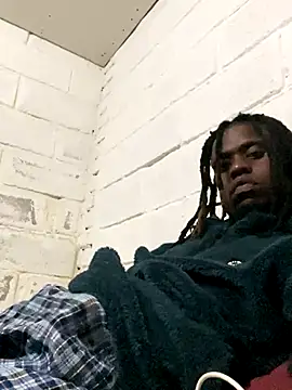 Wuu2now online show from September 12, 5:02 pm