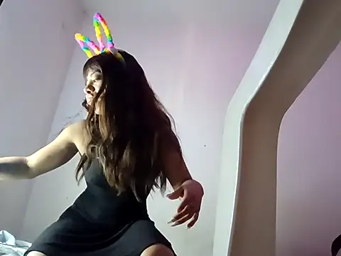 Snapshot of mamasitapetite chatting on February 11, 8:36 pm mamasitapetite online show from February 11, 8:36 pm