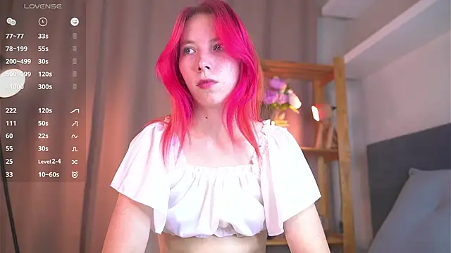 JuliannaWenger online show from October 10, 4:28 pm