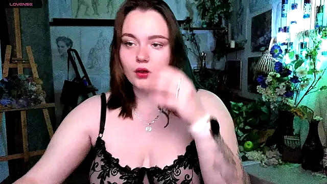 Snapshot of KatrinClark chatting on October 2, 4:14 pm KatrinClark online show from October 2, 4:14 pm