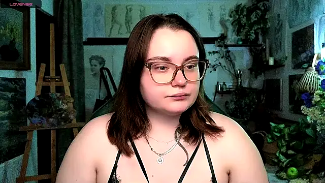 Snapshot of KatrinClark chatting on October 6, 4:26 pm KatrinClark online show from October 6, 4:26 pm