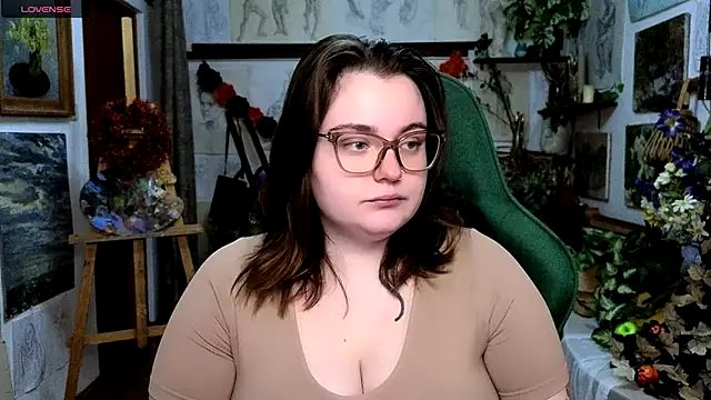 Snapshot of KatrinClark chatting on October 18, 4:08 pm KatrinClark online show from October 18, 4:08 pm