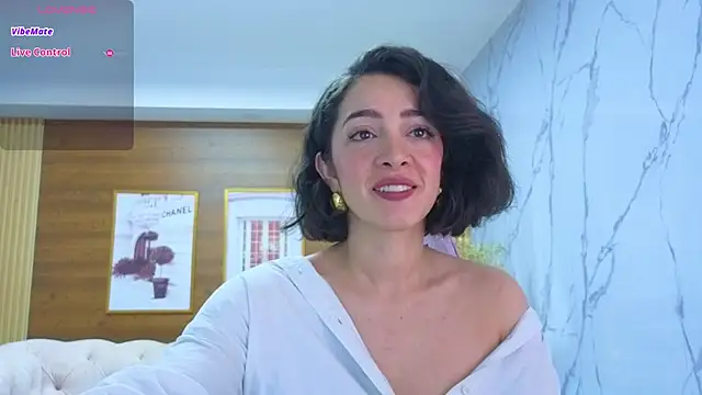 Snapshot of sara_lopez_s chatting on June 30, 1:45 pm sara lopez s online show from June 30, 1:45 pm