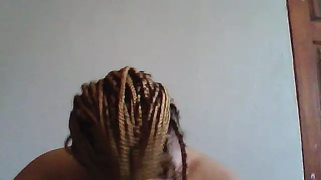 Yellobonepussy online show from September 16, 10:38 am