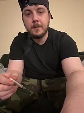 Snapshot of XXKieran chatting on December 1, 7:08 pm XXKieran online show from December 1, 7:08 pm