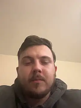 Snapshot of XXKieran chatting on February 15, 10:28 pm XXKieran online show from February 15, 10:28 pm