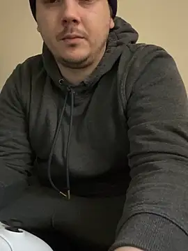 Snapshot of XXKieran chatting on March 8, 5:55 am XXKieran online show from March 8, 5:55 am