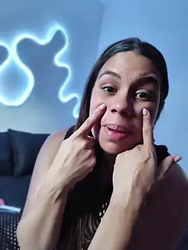 GabyMontenegro online show from March 29, 7:25 pm