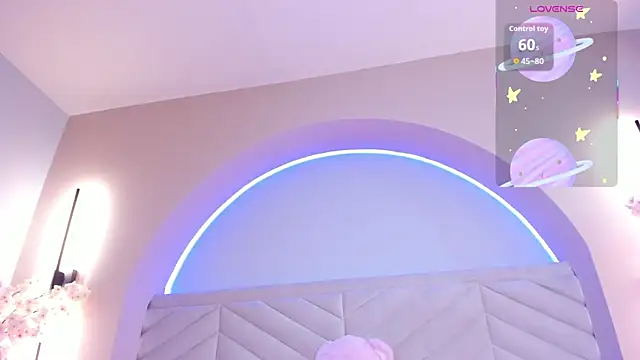 Snapshot of Annie__2 chatting on February 12, 3:34 am Annie 2 online show from February 12, 3:34 am