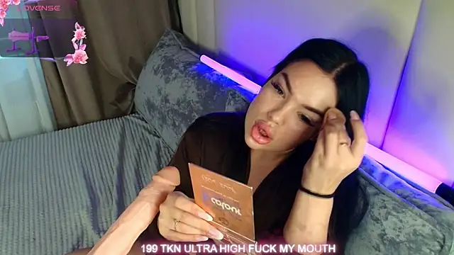 Snapshot of katerine_Monroe chatting on September 9, 6:24 am katerine Monroe online show from September 9, 6:24 am