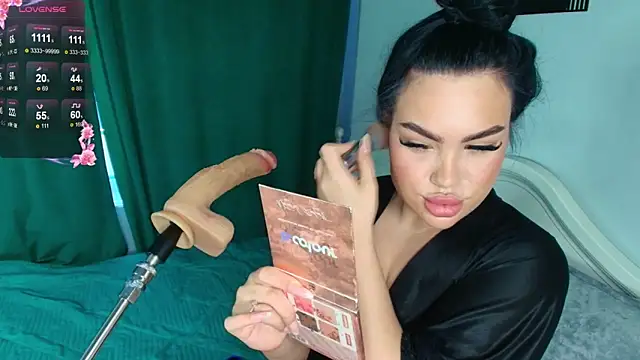 Snapshot of katerine_Monroe chatting on September 22, 5:09 am katerine Monroe online show from September 22, 5:09 am