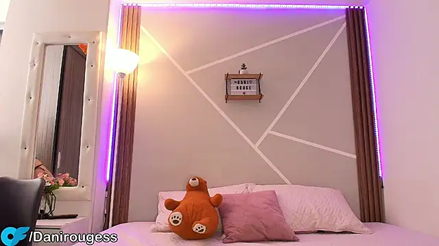 Snapshot of Little_ginger chatting on September 19, 12:50 pm Little ginger online show from September 19, 12:50 pm