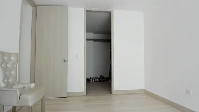 Meganbelford1 online show from October 21, 4:08 pm