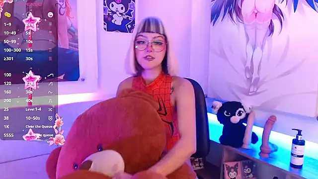 Snapshot of lil_candy77 chatting on September 14, 12:15 pm lil candy77 online show from September 14, 12:15 pm
