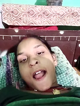 Idhika Jha online show from October 15, 3:12 pm