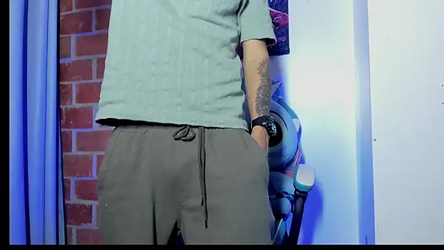 anaximandro hot online show from April 4, 3:49 am