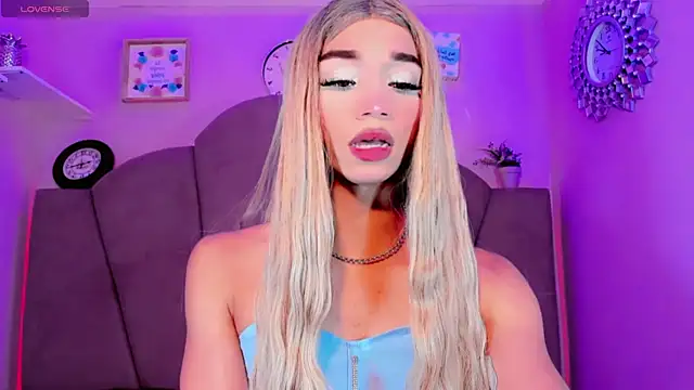 Nauthy girl online show from October 9, 12:36 pm