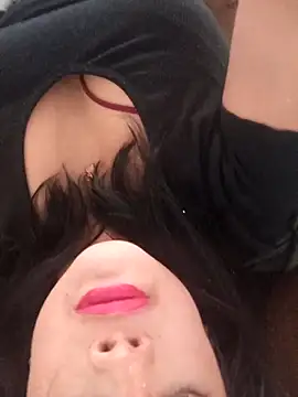 Snapshot of Danielita2025 chatting on February 9, 8:57 pm Danielita2025 online show from February 9, 8:57 pm