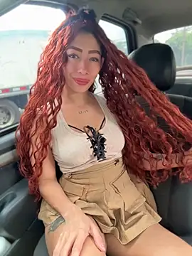 roxyrougee online show from June 11, 12:36 pm