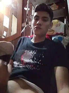 aispuro8505 online show from January 12, 5:34 am