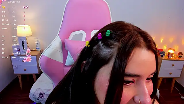 Snapshot of SofiFlex chatting on October 13, 4:01 am SofiFlex online show from October 13, 4:01 am