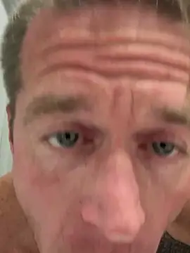 DILFiGuess11 online show from September 10, 3:06 am