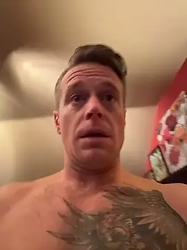 DILFiGuess11 online show from March 4, 7:36 am