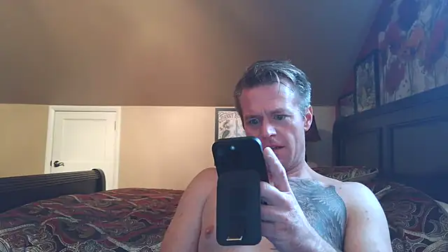 Snapshot of DILFiGuess11 chatting on May 11, 7:22 pm DILFiGuess11 online show from May 11, 7:22 pm