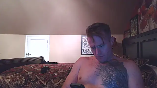 Snapshot of DILFiGuess11 chatting on May 23, 2:50 am DILFiGuess11 online show from May 23, 2:50 am