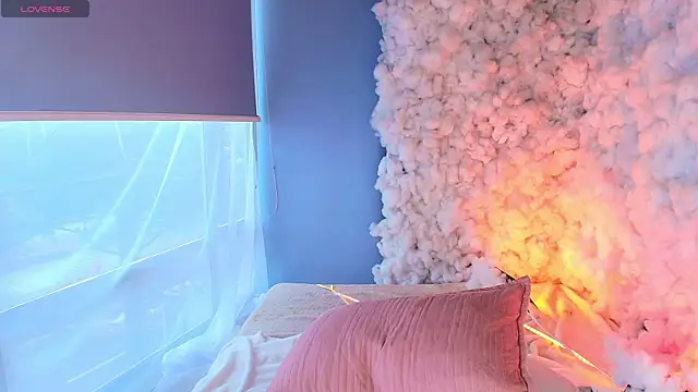 Aaron Fordd online show from April 17, 1:14 pm