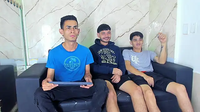 Golldens Dreamss online show from November 27, 1:57 pm