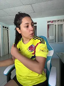 Snapshot of ViolettaMiller_ chatting on September 10, 1:11 pm ViolettaMiller online show from September 10, 1:11 pm