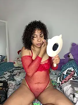 Snapshot of ViolettaMiller_ chatting on November 21, 1:10 pm ViolettaMiller online show from November 21, 1:10 pm