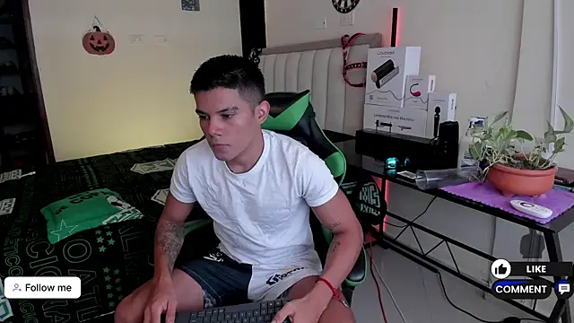 Jack castell online show from October 2, 12:34 pm