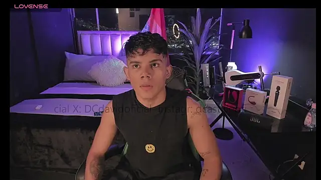 Jack castell online show from April 23, 11:40 pm