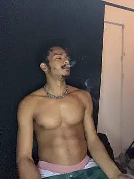 TRILLAHUNG online show from April 18, 6:50 am