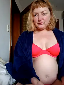 LiluLiluLilu online show from February 26, 10:36 am