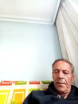 Meliwem12 online show from April 18, 8:29 am