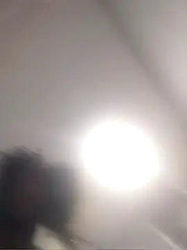 Snapshot of Louise_Mattos chatting on November 21, 7:23 pm Louise Mattos online show from November 21, 7:23 pm