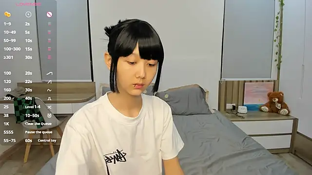 gabby little online show from April 23, 7:16 pm