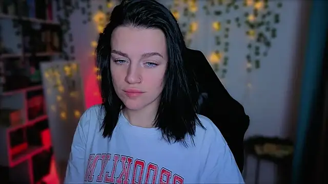 Snapshot of raspberry__girl_ chatting on September 28, 9:42 pm raspberry  girl  online show from September 28, 9:42 pm