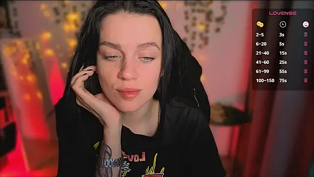 Snapshot of raspberry__girl_ chatting on October 22, 10:20 pm raspberry  girl  online show from October 22, 10:20 pm