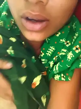 Snapshot of telugu_roja_099 chatting on October 4, 4:21 am telugu roja 099 online show from October 4, 4:21 am