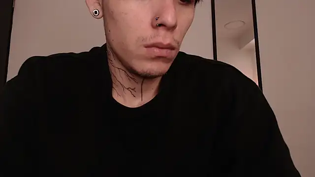 Anhonymus  online show from November 14, 9:02 pm